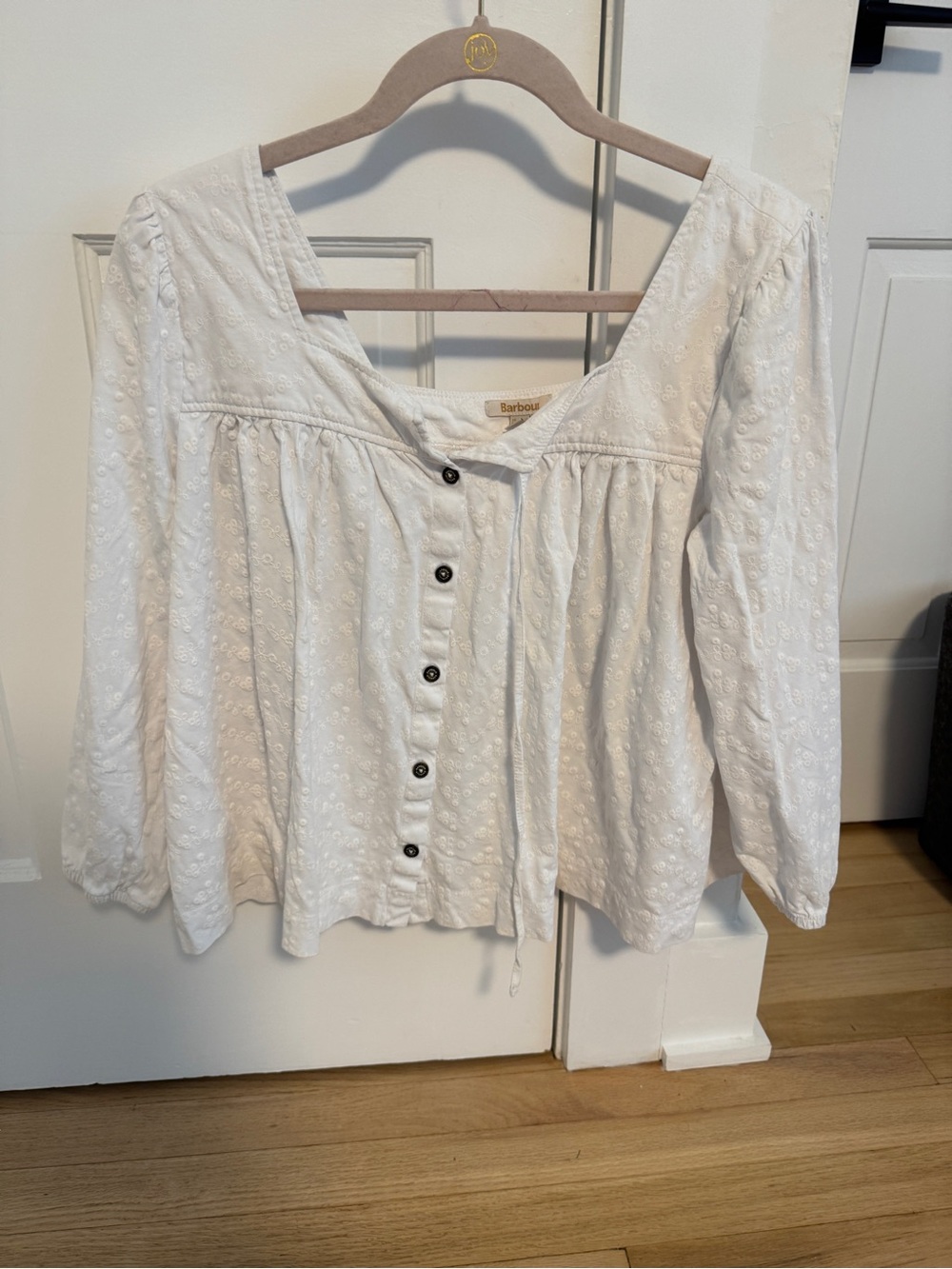 Barbour White Eyelet Button-Front Peasant Blouse